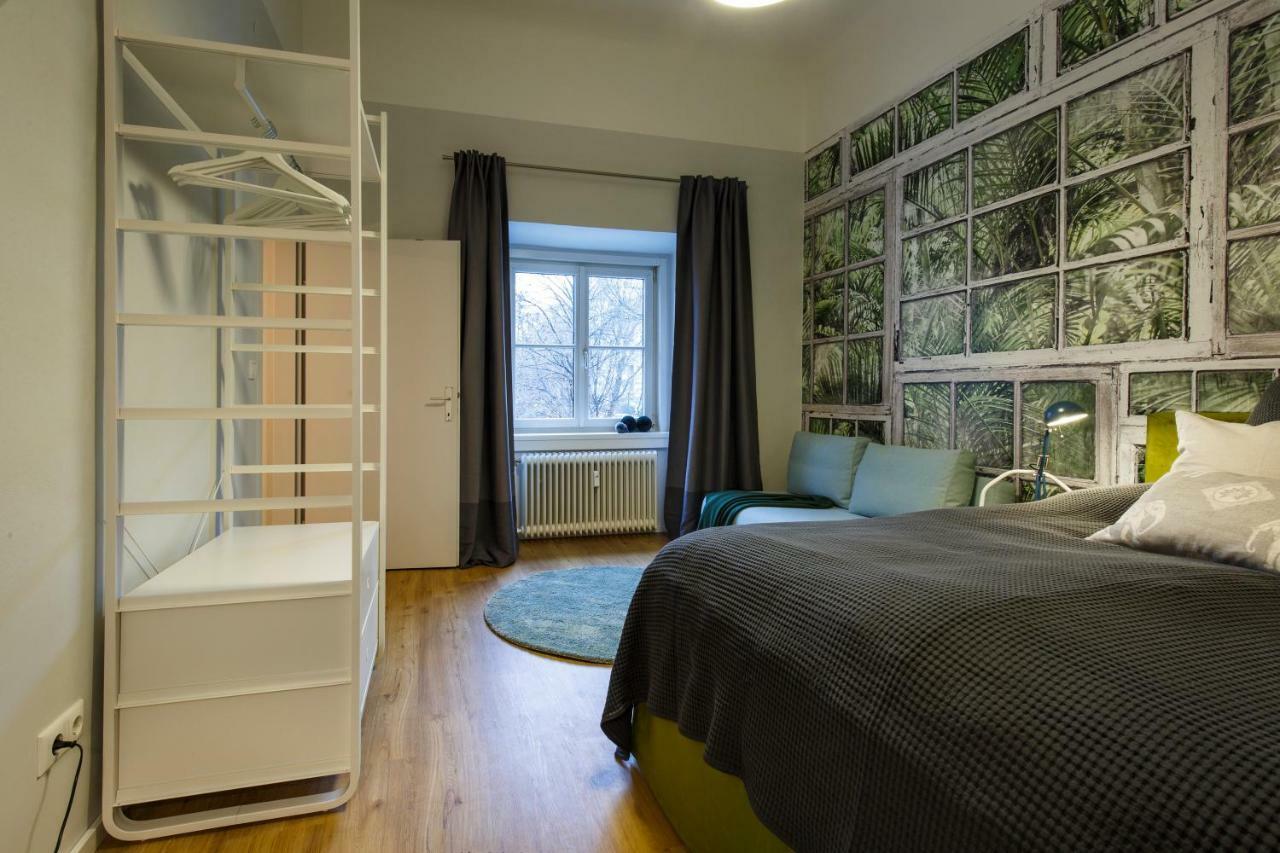Blue Flat By Grazrentals Best Location & Free Parking Bagian luar foto